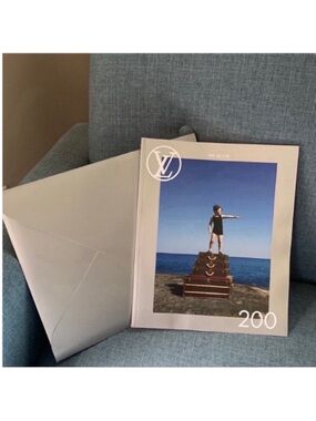 Louis Vuitton Catalog The Book Limited Edition LV MAGAZINE Catalog #200.